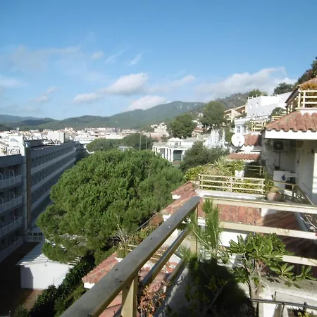 Con Gran Terraza Y Bonitas Vistas Тоса-де-Мар